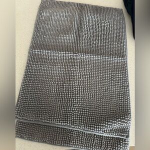 Small Target threshold bath mats, gray, cushy